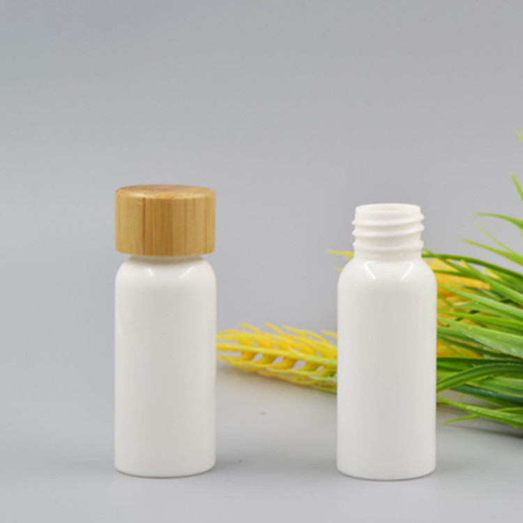 30 ml PLA biodegradable sprayer bottle with bamboo collar
